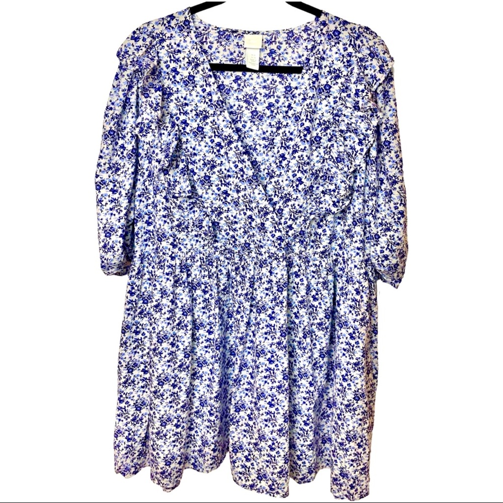 Super cute cottage core H&M dress size XL fits like plus size